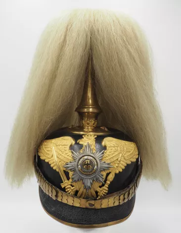 Prussian Garde Infantry Officer Pickelhaube to Parade Visuel