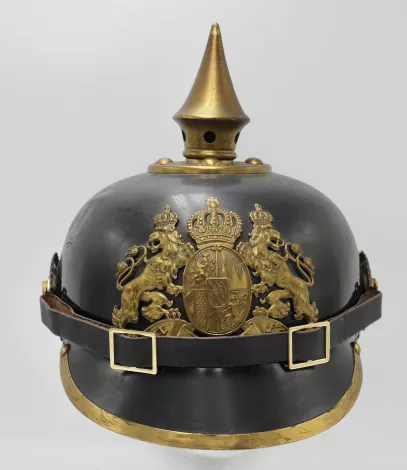 Bavarian &amp;quot;BING&amp;quot; Black Laquered Metal Ersatz Pickelhaube Visuel